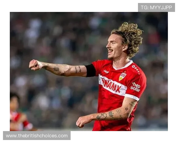 沃尔特马德首秀破门展现完美表现球迷笑脸与喜悦洋溢无比欢庆 沃尔特马德首秀破门展现完美表现球迷笑脸与喜悦洋溢无比欢庆