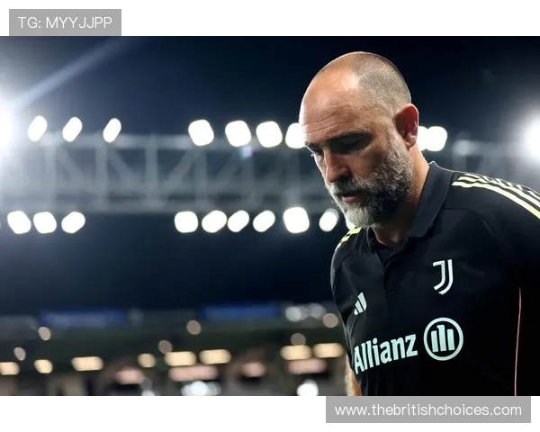 齐沃:尤文始终无愧于将球踢上看台 我们必须清楚何时该做出正确选择 齐沃:尤文始终无愧于将球踢上看台 我们必须清楚何时该做出正确选择