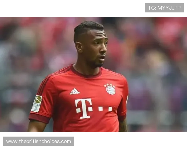 球迷抗议博阿滕回拜仁实习事件真相 这并非一份简单工作 球迷抗议博阿滕回拜仁实习事件真相 这并非一份简单工作