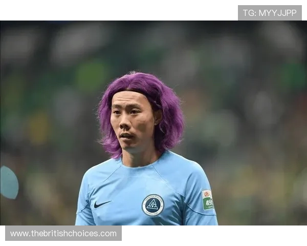 李智赛前预判海港取胜压力大 全队拼搏至最后一刻力争好成绩 李智赛前预判海港取胜压力大 全队拼搏至最后一刻力争好成绩